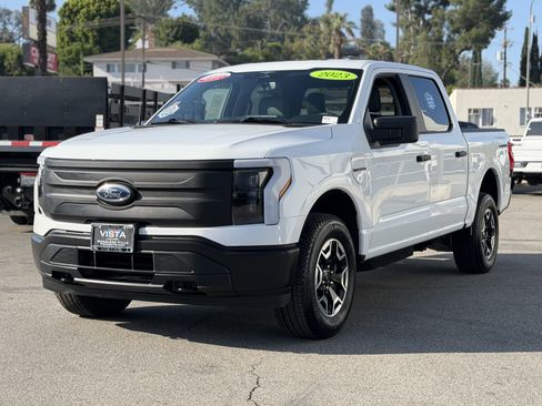 Certified 2023 Ford F150 Lightning Pro AWD/4WD image 3