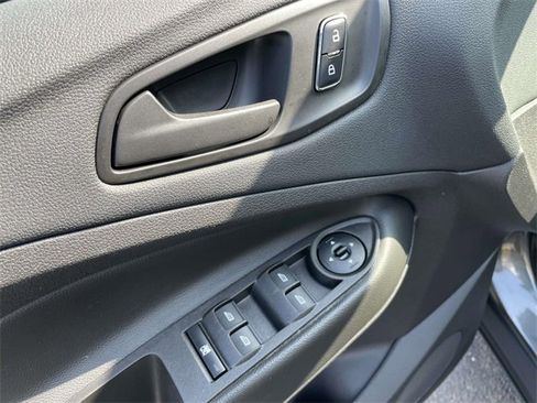 Used 2016 Ford Escape S image 12