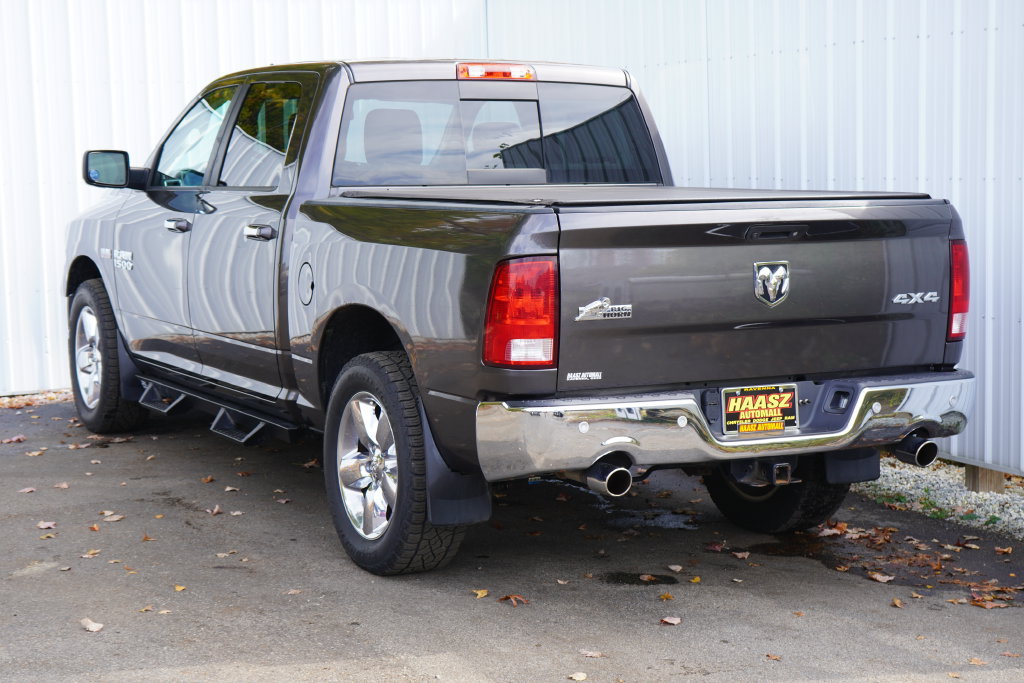 Used 2017 RAM 1500 Big Horn AWD/4WD image 4