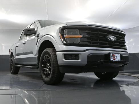 Used 2024 Ford F150 XLT w/ XLT Black Appearance Package AWD/4WD image 53