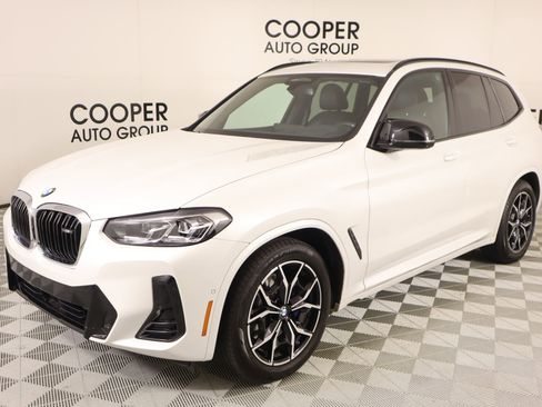 Used 2023 BMW X3 M40i image 11