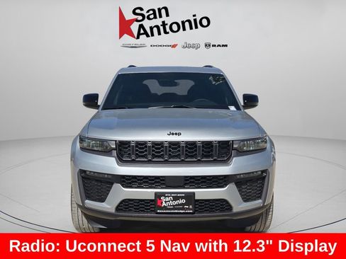 New 2026 Jeep Grand Cherokee Limited AWD/4WD image 3