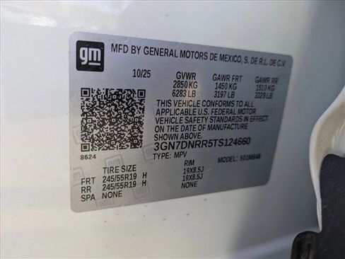 New 2026 Chevrolet Equinox EV LT image 17