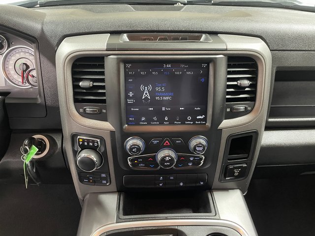 Used 2021 RAM 1500 Express w/ Wheel & Sound Group AWD/4WD image 16