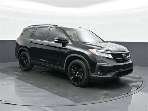 Used 2022 Honda Pilot Black Edition image 2