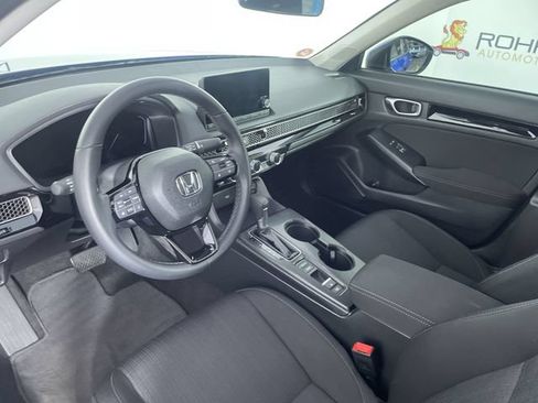 Used 2023 Honda Civic EX image 19