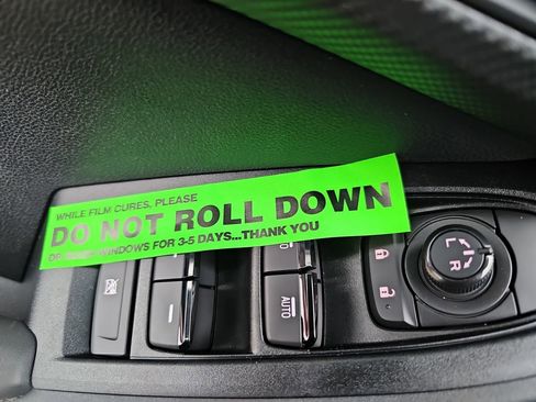 New 2026 Subaru Crosstrek 2.0i Premium AWD/4WD image 32