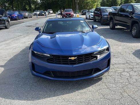 Used 2020 Chevrolet Camaro LT RWD image 2
