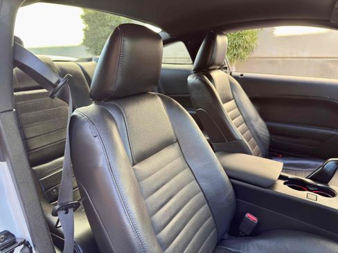 Used 2008 Ford Mustang GT Premium image 43
