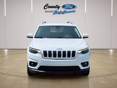 Used 2019 Jeep Cherokee Latitude w/ Popular Appearance Group FWD image 5