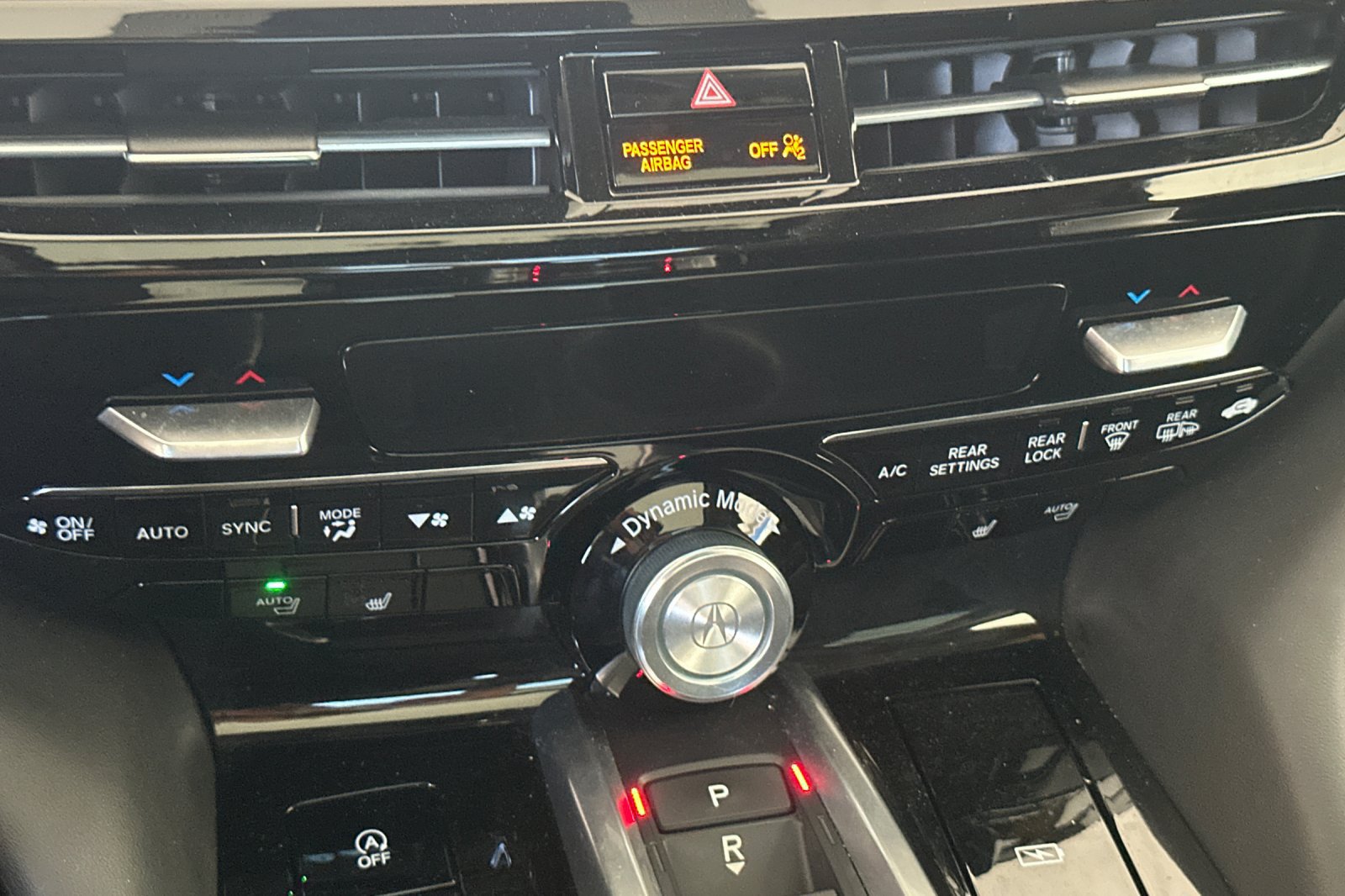 Used 2024 Acura MDX w/ Technology Package FWD image 23