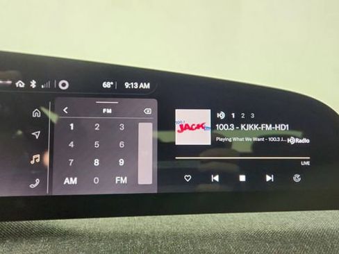 Used 2024 Lucid Air Pure RWD image 45