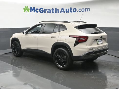New 2026 Chevrolet Trax ACTIV w/ Driver Confidence Package FWD image 24