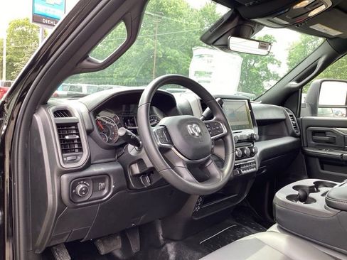 New 2026 RAM 5500 Tradesman w/ Chrome Appearance Group AWD/4WD image 18