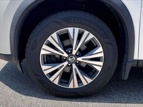 Used 2021 Nissan Rogue SV AWD/4WD image 7