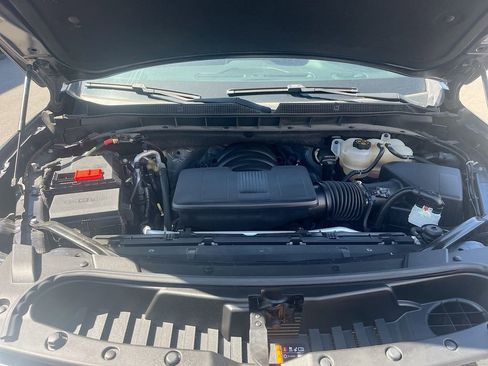 Used 2023 Chevrolet Tahoe LS image 30