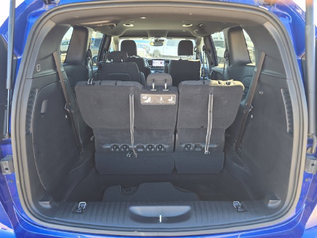 Certified 2021 Chrysler Pacifica Touring w/ S Appearance Package FWD image 28