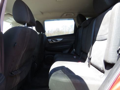 Used 2016 Nissan Rogue SV w/ SV Premium Package AWD/4WD image 20