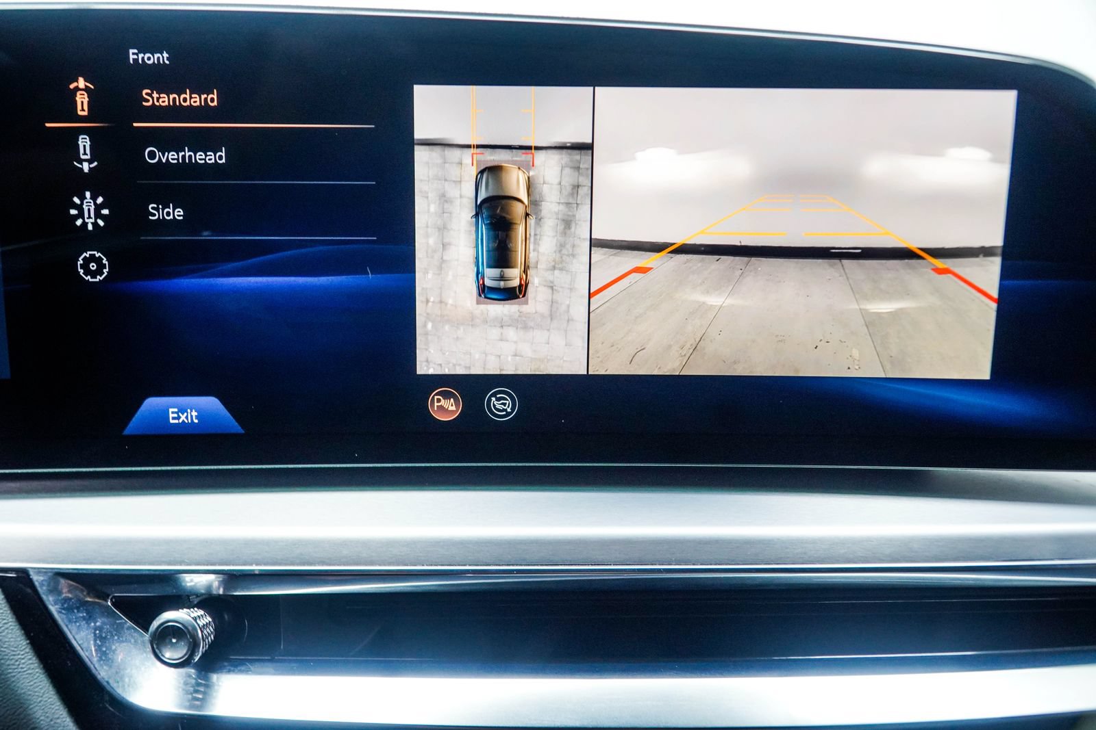 Used 2024 Cadillac Lyriq Sport RWD image 28