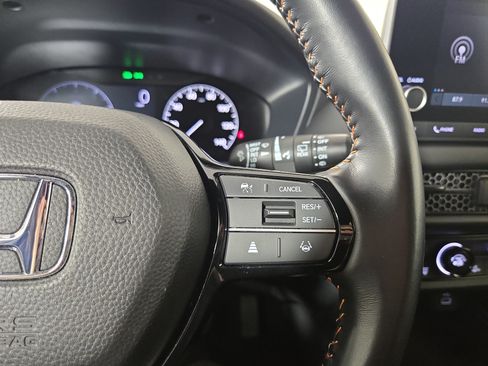 Used 2025 Honda HR-V Sport image 17