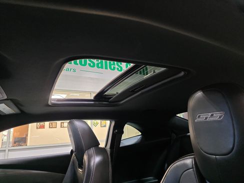 Used 2014 Chevrolet Camaro SS w/ SS Performance Package RWD image 33