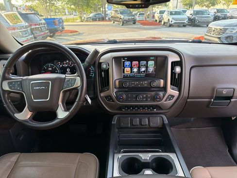 Used 2018 GMC Sierra 1500 Denali RWD image 23