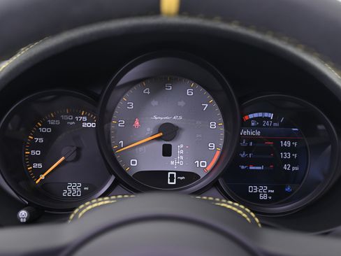 Certified 2025 Porsche 718 Boxster Spyder RS RWD image 38