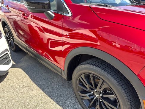 Used 2024 Mitsubishi Eclipse Cross LE AWD/4WD image 17