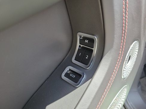 Used 2022 Bentley Continental GT AWD/4WD image 37