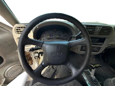 Used 2000 GMC Sonoma SLS w/ SLS Super Spec Pkg 3 RWD image 11