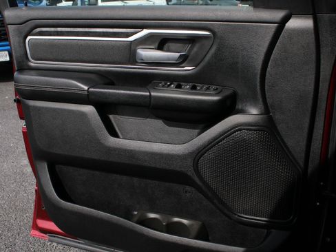 Used 2020 RAM 1500 Big Horn AWD/4WD image 8