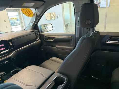 Used 2025 GMC Sierra 1500 Elevation w/ Preferred Package AWD/4WD image 24