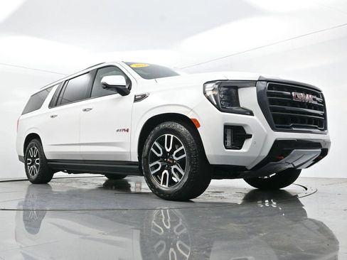 Used 2023 GMC Yukon XL AT4 w/ AT4 Premium Plus Package AWD/4WD image 52