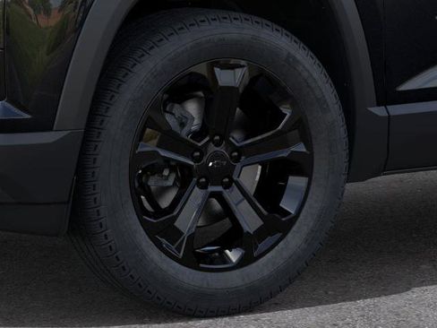 New 2026 Chevrolet Equinox LT AWD/4WD image 9