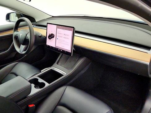 Used 2023 Tesla Model 3 Standard Range RWD image 25
