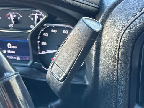 Used 2022 GMC Sierra 2500 AT4 image 21