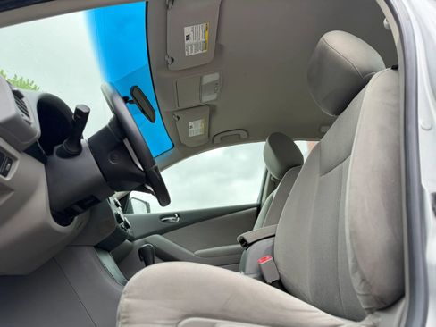 Used 2011 Nissan Altima 2.5 S w/ Special Edition Pkg image 17