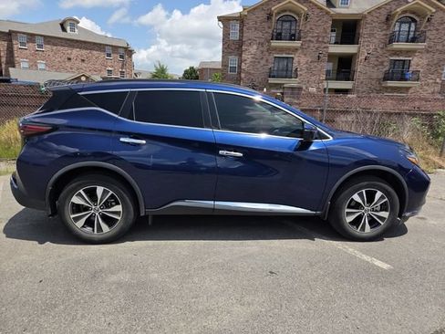 Used 2020 Nissan Murano SV w/ Premium Package FWD image 4