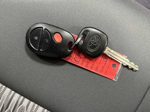 Certified 2016 Toyota Tundra SR5 image 31