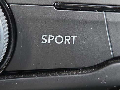 Used 2023 Chrysler 300 S image 22