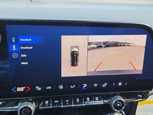 Used 2024 Chevrolet Blazer EV LT image 25