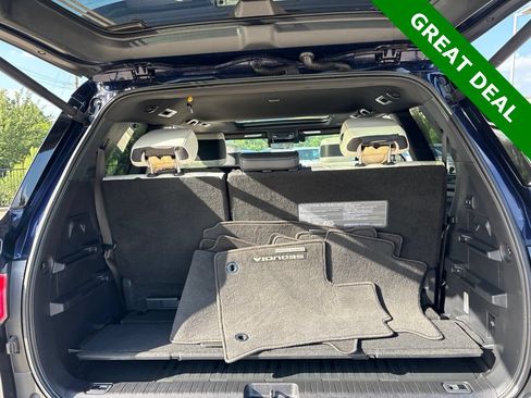 Used 2024 Toyota Sequoia Capstone AWD/4WD image 9