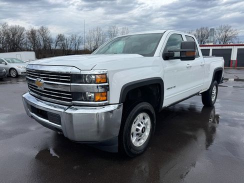 Used 2015 Chevrolet Silverado 2500 LT image 1