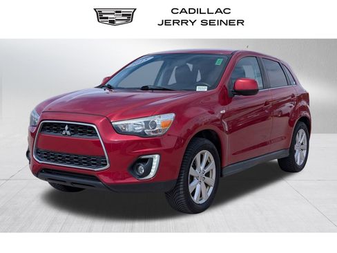 Used 2015 Mitsubishi Outlander Sport SE AWD/4WD image 1