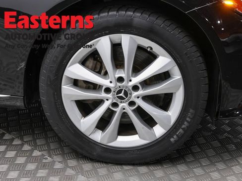 Used 2020 Mercedes-Benz C 300 4MATIC Sedan image 32
