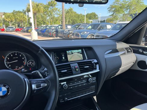 Used 2017 BMW X3 xDrive28i AWD/4WD image 31