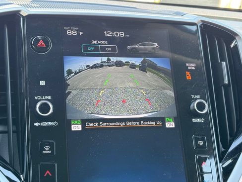Used 2025 Subaru Ascent Premium AWD/4WD image 10