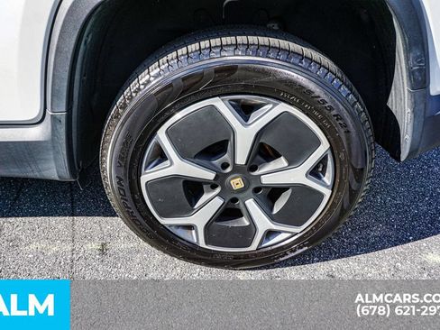 Used 2022 Rivian R1T Adventure AWD/4WD image 17