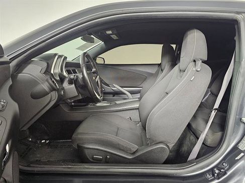 Used 2014 Chevrolet Camaro LT image 19