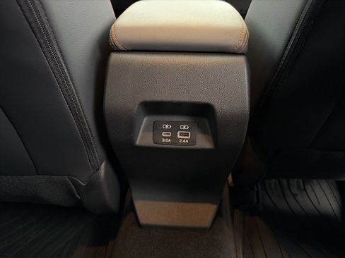 Certified 2024 Subaru Crosstrek 2.5i Limited w/ Crosstrek Mirror Package image 20